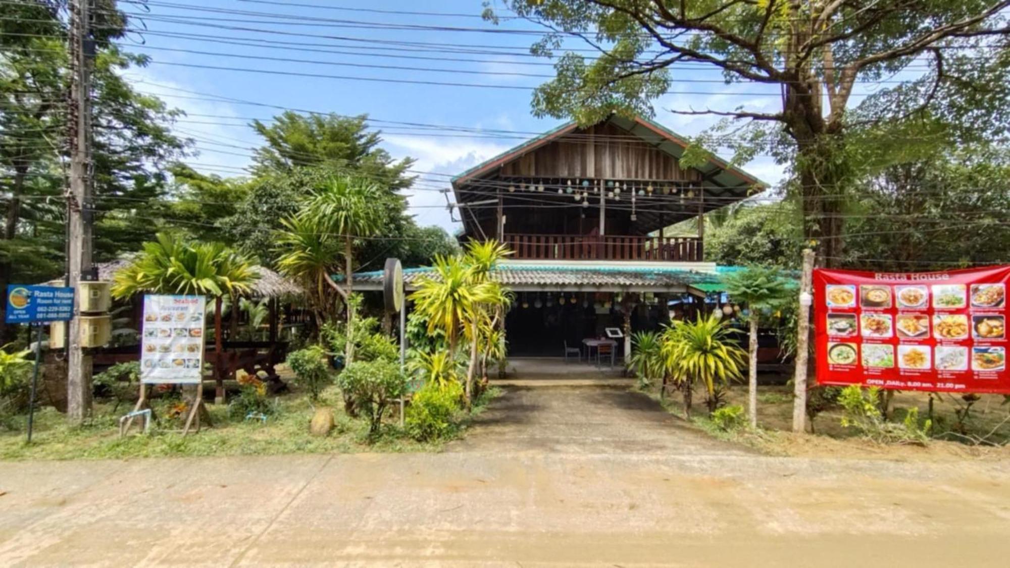 Rasta House,,Koh Phayam Hotel Bagian luar foto