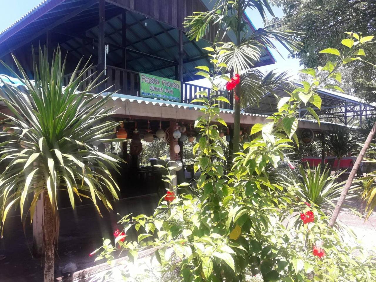 Rasta House,,Koh Phayam Hotel Bagian luar foto