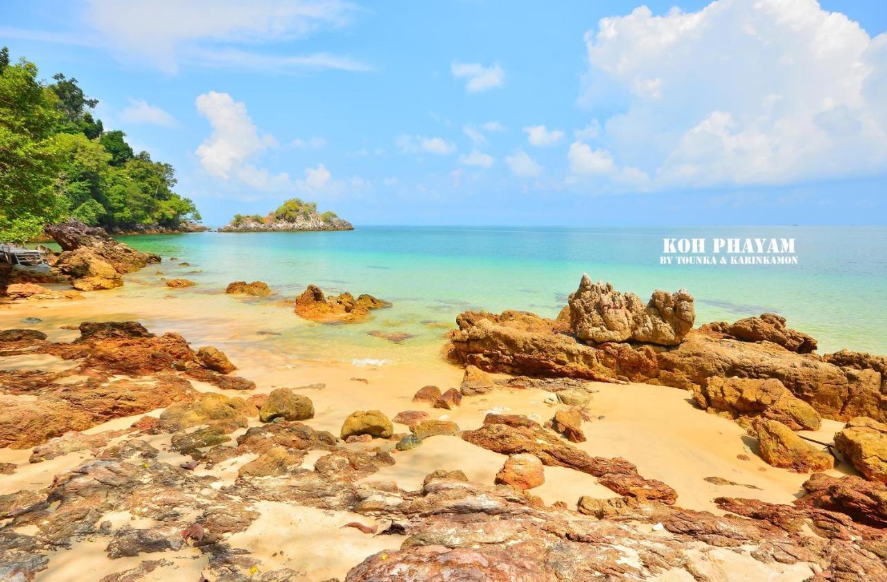 Rasta House,,Koh Phayam Hotel Bagian luar foto